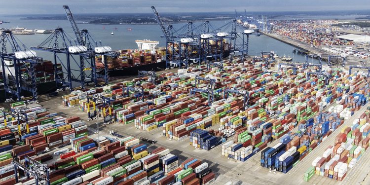 La economía del Reino Unido cayó 0,5% en julio