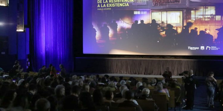 La película de Tiempo empieza a girar en el exterior y llega a Perú