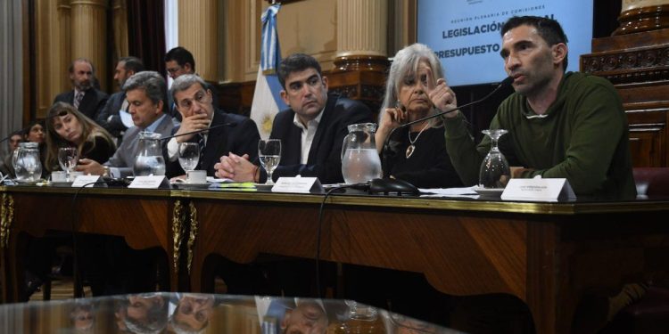Ley de alquileres: el Senado pasó a un cuarto intermedio sin acuerdo para avanzar sobre el dictamen