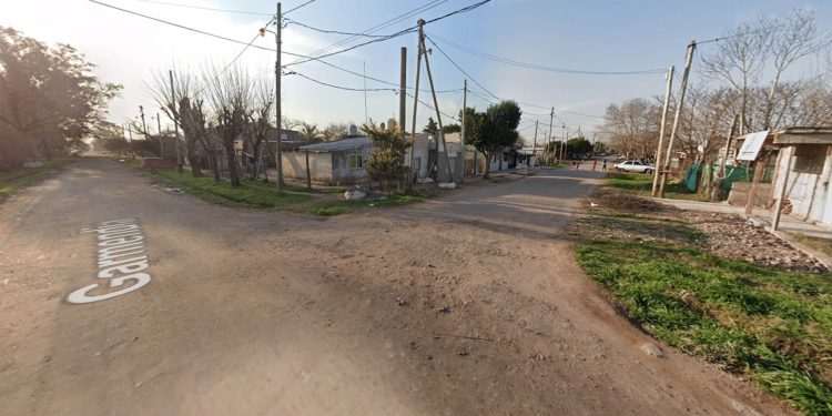 Mataron de un tiro en el pecho a un hombre durante una pelea vecinal en Merlo