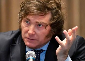 Milei denunció pactos entre Massa y el radicalismo, y avisó: “JxC no existe más”