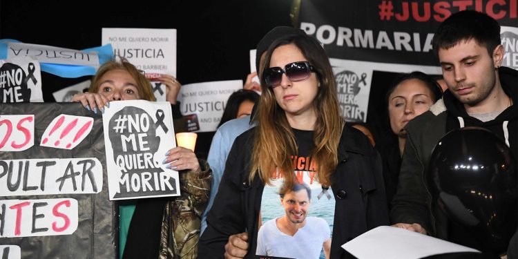 “No me quiero morir”, la frase que retumbó en la marcha por el crimen del ingeniero