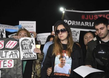 «No me quiero morir», la frase que retumbó en la marcha por el crimen del ingeniero en Palermo