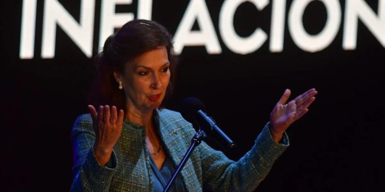 “No se le puede faltar el respeto a los isleños”: la eventual canciller de Milei causó polémica por Malvinas