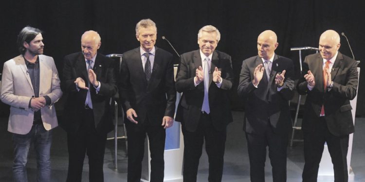 Novedades del debate presidencial: preguntas cruzadas, participación ciudadana y derecho a réplica