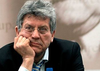 Osvaldo Papaleo denunció que Villarruel visitó al represor que violó a su hermana Lidia