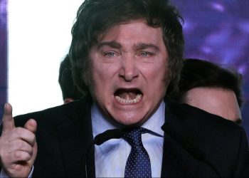 Por qué el FMI afirma que la “dolarización” de Milei es imposible y peligrosa para Argentina