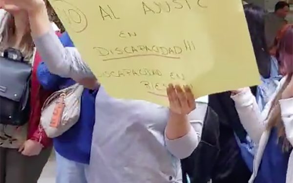 Prestadores de discapacidad tomaron la Superintendencia de Servicios de Salud