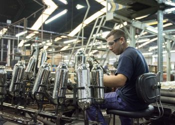 Que no te la cuenten cambiada: los números reales de la industria nacional