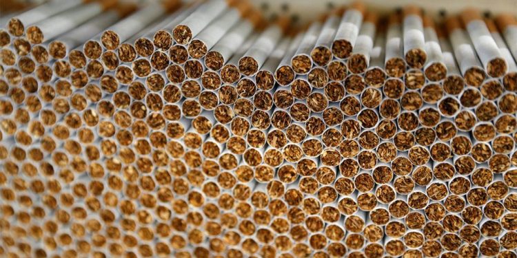 Rechazan que una tabacalera deba resarcir a un fumador: «La Justicia desconoce el carácter adictivo del tabaco»