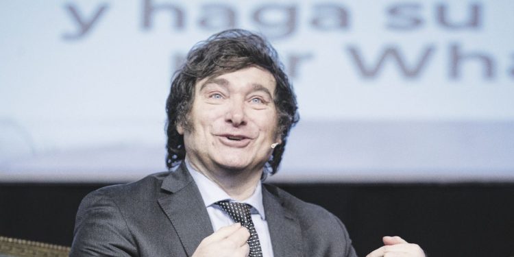 Repudian a Javier Milei por usar la palabra “mogólico” como insulto