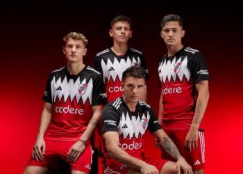 River presentó su nueva camiseta alternativa: cuánto sale y cuándo se estrena