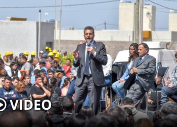 “Se discute si los argentinos son parte del futuro o son abandonados a su suerte”
