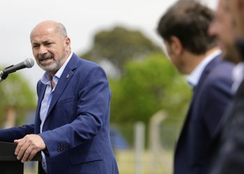 Secco: “Hay que salvar a la Nación, porque quieren saquear al pueblo argentino”