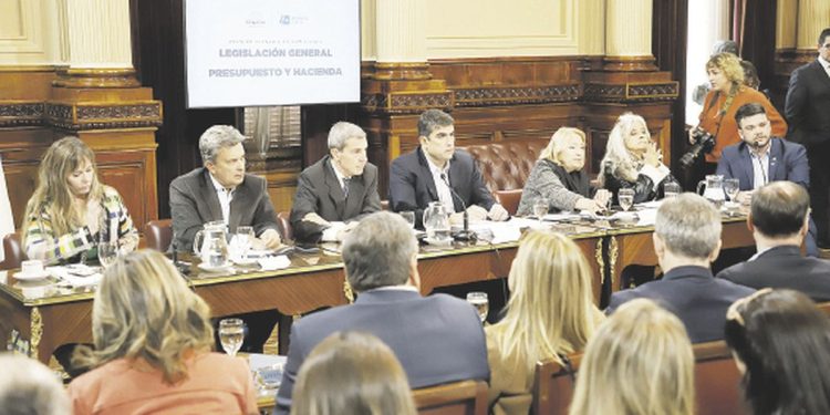 Senado: inmobiliarias piden ley veloz pero proyecto genera dudas y no alcanzan votos
