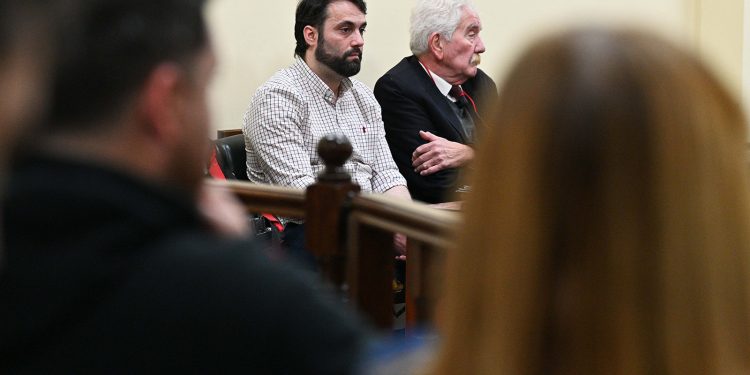 Sigue el juicio por el crimen de Marianela Rago con testimonios de sus padres y hermano