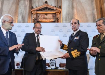 Taiana: “Seguiremos exigiendo verdad y justicia” por los tripulantes del ARA San Juan