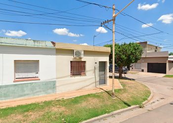 Una mujer murió y su hijo sufrió quemaduras graves en incendio provocado por el marido
