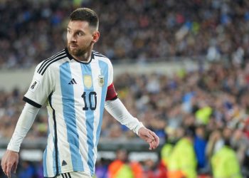 ¿Viaja a Bolivia? A Messi le harán estudios para saber si tiene lesión