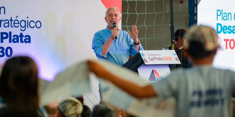 Alak en La Plata: “Queremos una capital que incluya a todos y todas con justicia social”