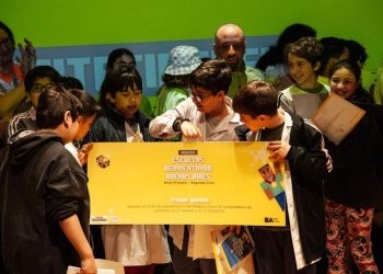 Alumnos porteños diseñaron la Ciudad en Minecraft