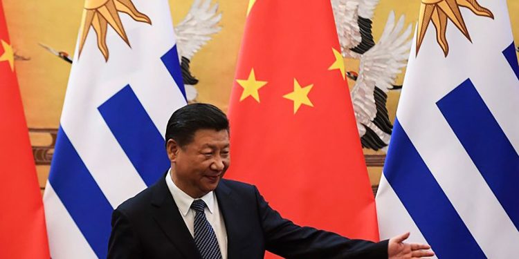 Álvaro Delgado viajó a China y regresa la expectativa sobre la firma del TLC