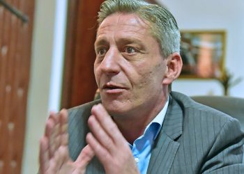 Arcioni valoró que Massa incluya temas “trascendentales” para la economía provincial
