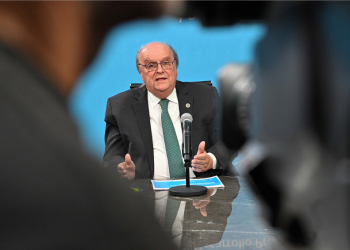 De Mendiguren llamó a “acompañar la agenda de Massa: salimos creciendo y no ajustando”