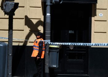 Detuvieron a un hombre por las amenazas de bomba en las embajadas de Israel y EEUU