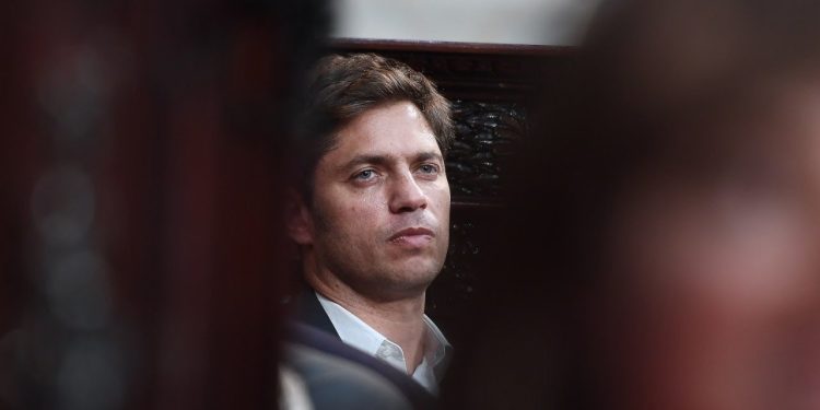El duro comunicado de Kicillof por el escándalo del viaje de Insaurralde en yate por el Mediterráneo