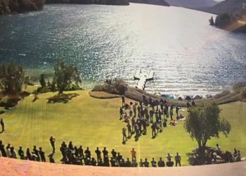 El gobierno inició una acción legal para recuperar las tierras de Joe Lewis en Lago Escondido