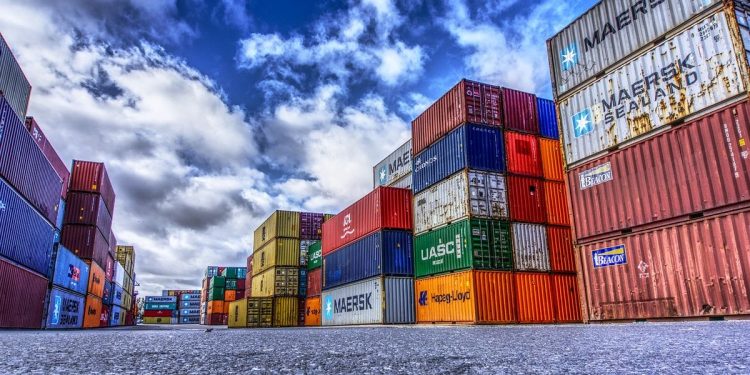 El Puerto de Montevideo se acerca a un tercer año récord de movimientos