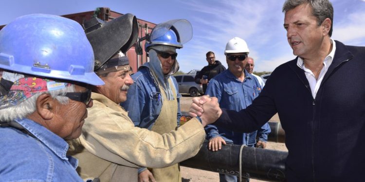En Mendoza, Massa afirmó que «ni el bimonetarismo ni la dolarización son la salida»