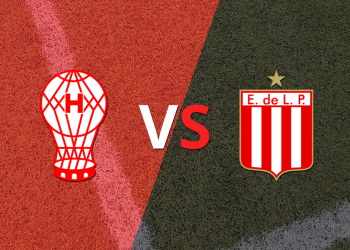 Estudiantes supera a Huracán por 2-0