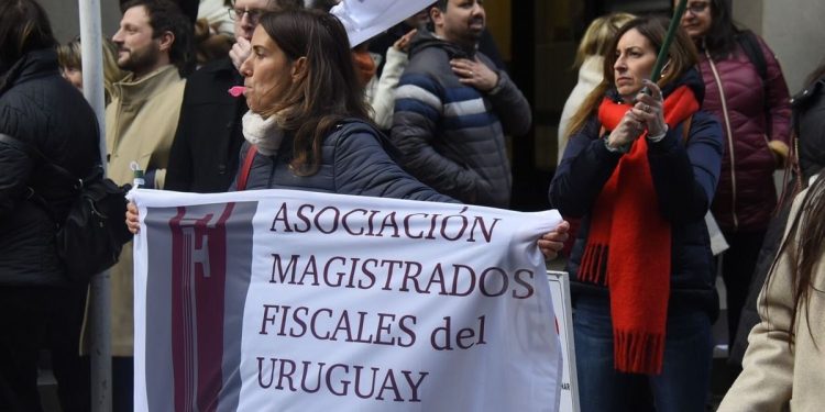 Fiscales vuelven a parar en contra de artículo en la Rendición de Cuentas