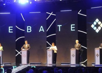 Irónicas muecas, mano dura y chicanas: los cruces más importantes del segundo debate presidencial