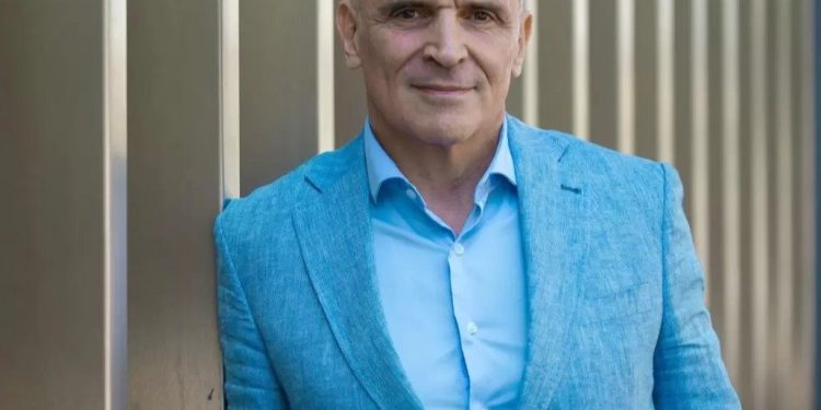José Luis Espert en BBN: “Javier Milei vende una fantasía porque no existe la dolarización sin dólares”