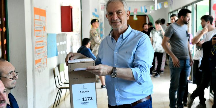 Julio Alak ganó en La Plata y prometió “reconstruir el municipio”