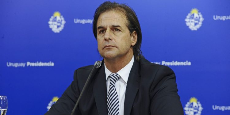 Lacalle Pou prepara su participación en la cumbre de la APEP en Estados Unidos