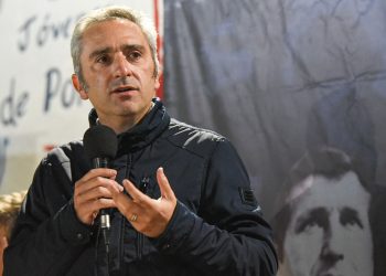 Larroque: “Pulverizar la moneda nacional es dejar al país con menos capacidad soberana”