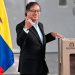 Los colombianos votan gobernadores y alcaldes en prueba electoral para Petro