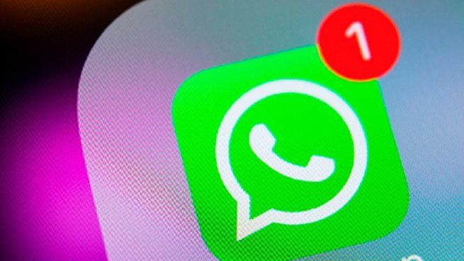 Los tres tildes azules de WhatsApp y una amenaza contra la privacidad de tus chats