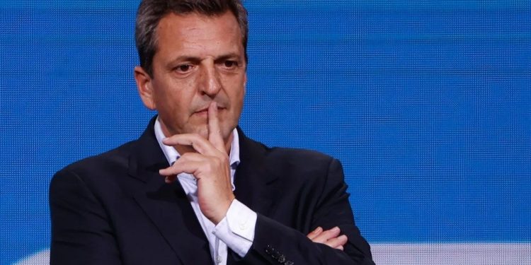 Massa planteó que los candidatos que lleguen al ballotage sean sometidos a un examen psicofísico