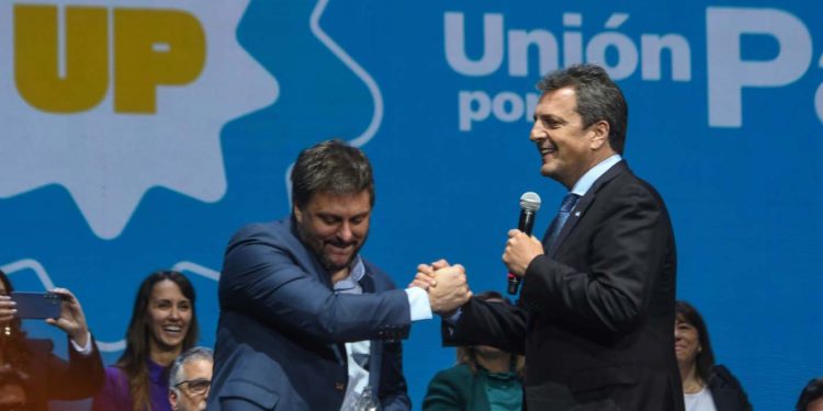 Massa respaldó a Santoro: “Decidió terminar con el modelo de negocios inmobiliarios”