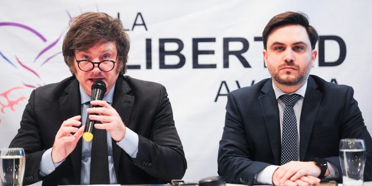 Milei pidió su sobreseimiento en la causa por la denuncia de Alberto Fernández