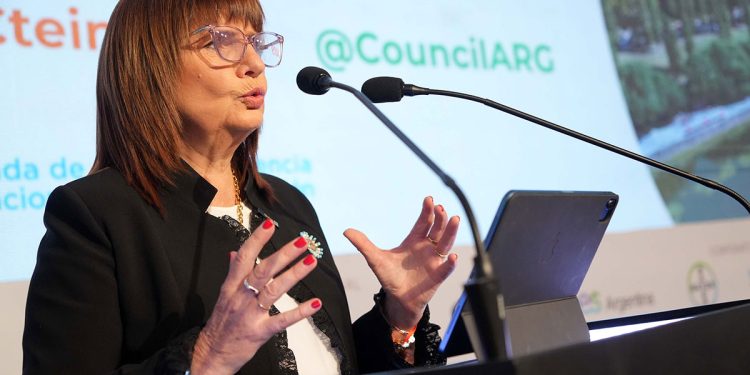 Promesa de Patricia Bullrich: derogar la Ley de Empleo e ir a un régimen con un 60% menos en indemnizaciones