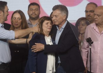 Separados por el cambio: el PRO suspendió la cumbre y se prepara para el estallido