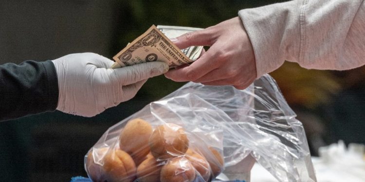 Un informe de la Reserva Federal alertó acerca de riesgos en la economía estadounidense