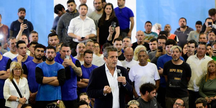 Unión por la Patria se ilusiona con el efecto positivo de la polarización con Milei