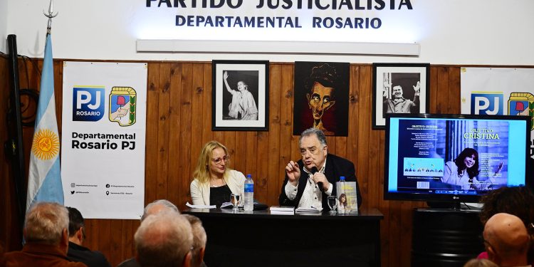 Valdés: “Están muy claros los dos proyectos de país que hay para las elecciones”